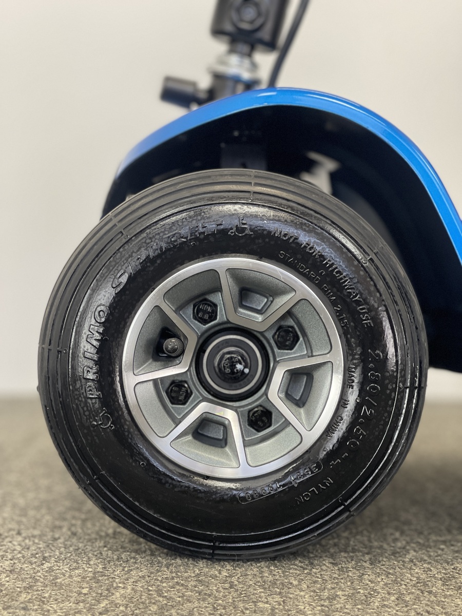 Used: 2022 Pride Revo 2.0 – Pavement/Transportable Mobility Scooter - Image 6
